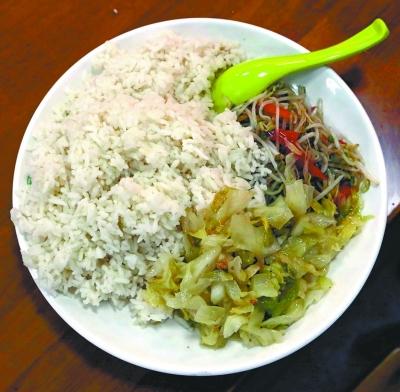 华中农大新规引争议：吃得太好或无缘助学金