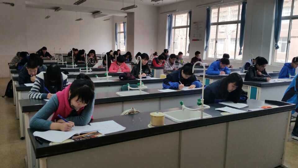 自主招生本科说明会，考试现场