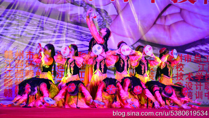 赣州育才职业中专