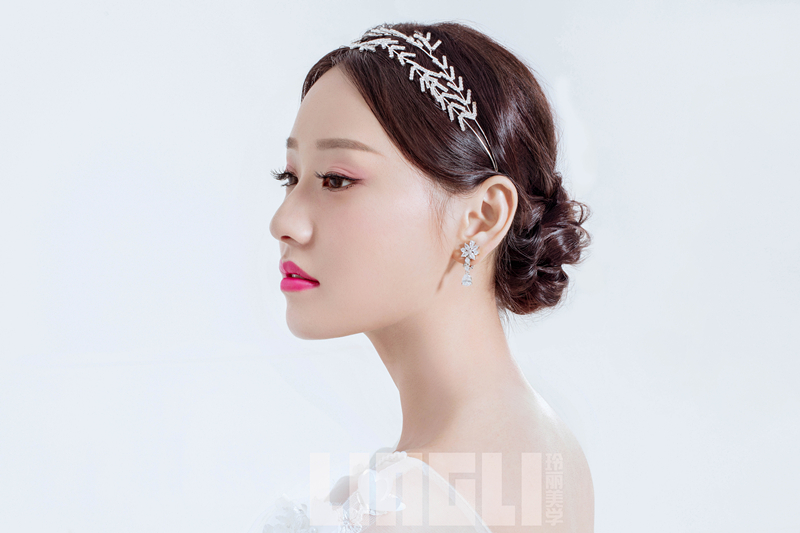 岳阳化妆学校下哪家好