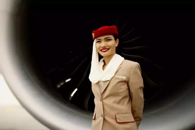 全球最美空姐中国4家上榜，国航东航南航海航，挤身国际大牌航空