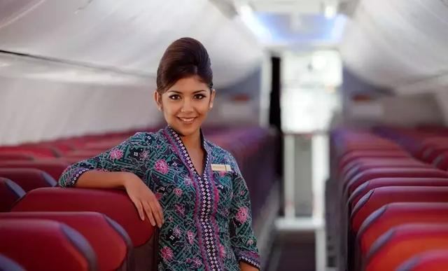 全球最美空姐中国4家上榜，国航东航南航海航，挤身国际大牌航空