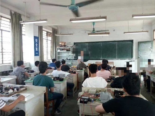 南宁焊工电工报名中心在哪里