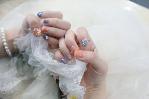 在合肥学美甲到哪家美甲培训学校好？